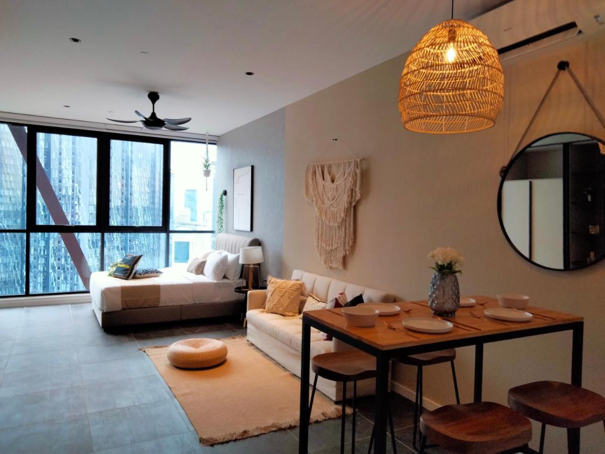 Apartment Scarletz Klcc I Homebrickz